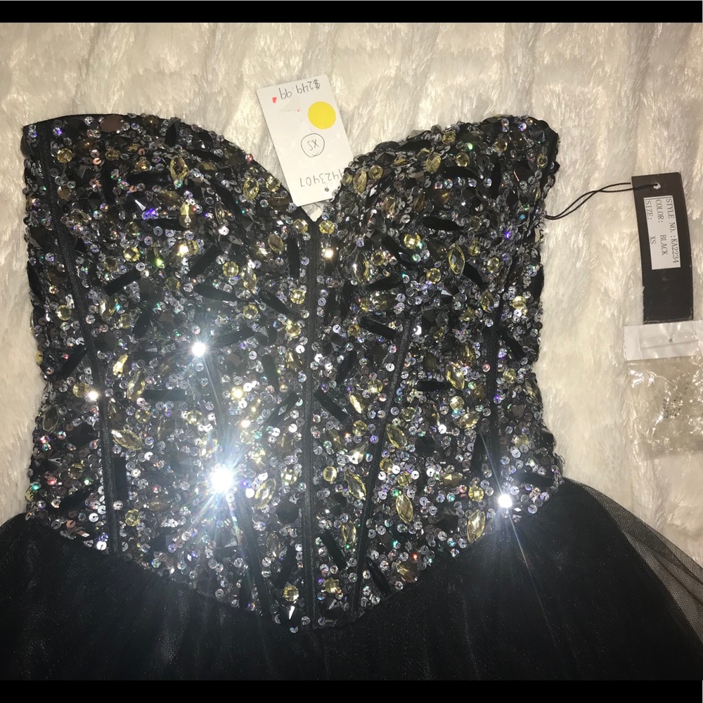Glamorous Brand Strapless Cocktail Dress - Picture 3 of 7